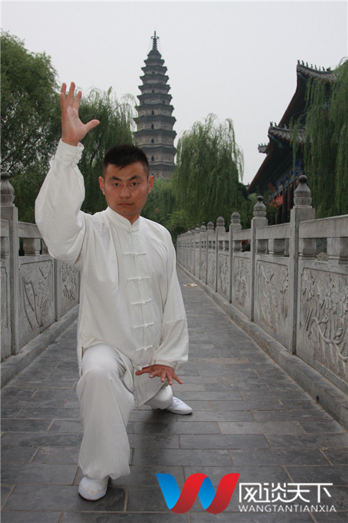 探索传统武术的瑰宝，六合拳彩的艺术与魅力