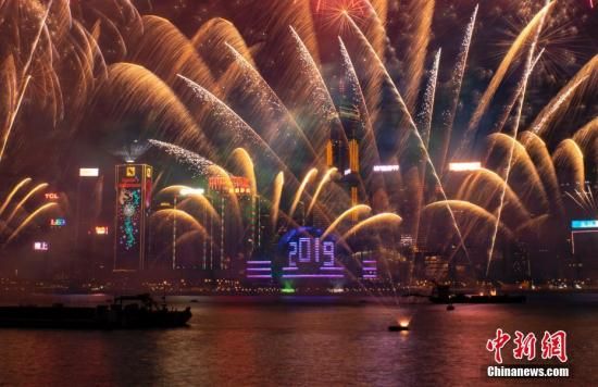 今晚六点，香港彩光闪耀，揭秘开奖背后的故事与影响香港今晚六会彩开奖号码结果开奖结果